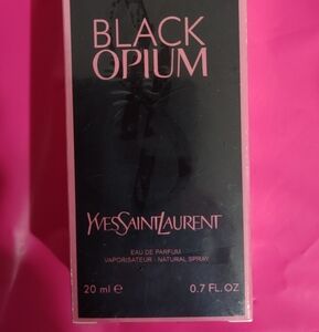❌❌SOLD❌❌Yves Saint Laurent Black Opium